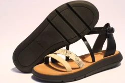 Clarks Jemsa Strap Sandale schwarz 26158474