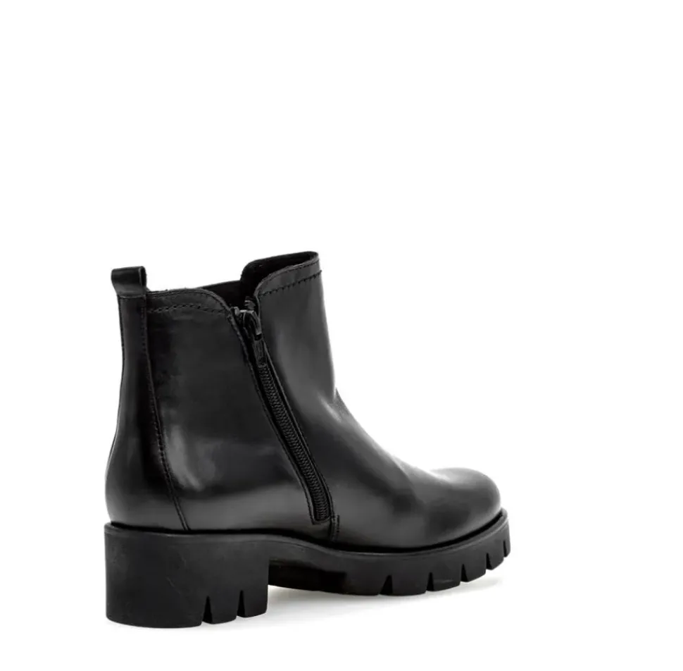 Gabor Chelsea Boots Leder Wechselfußbett derbe Sohle schwarz S23 31.710.27