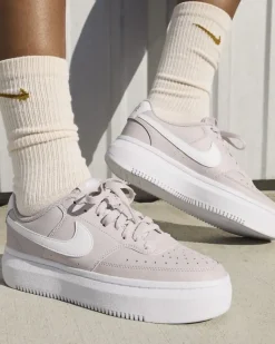 Nike DM0113 Court Vision Alta