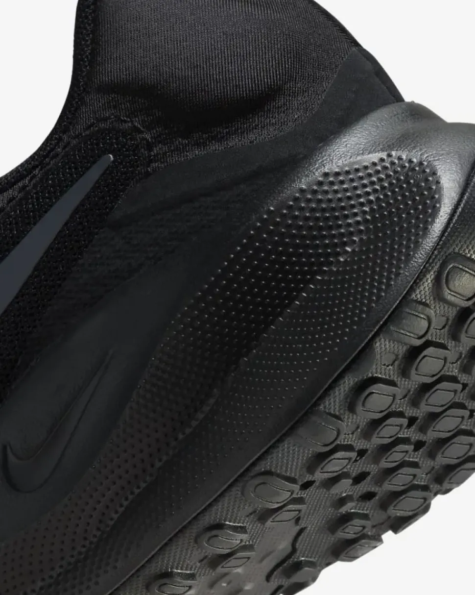Nike Revolution 7 schwarz FB2207