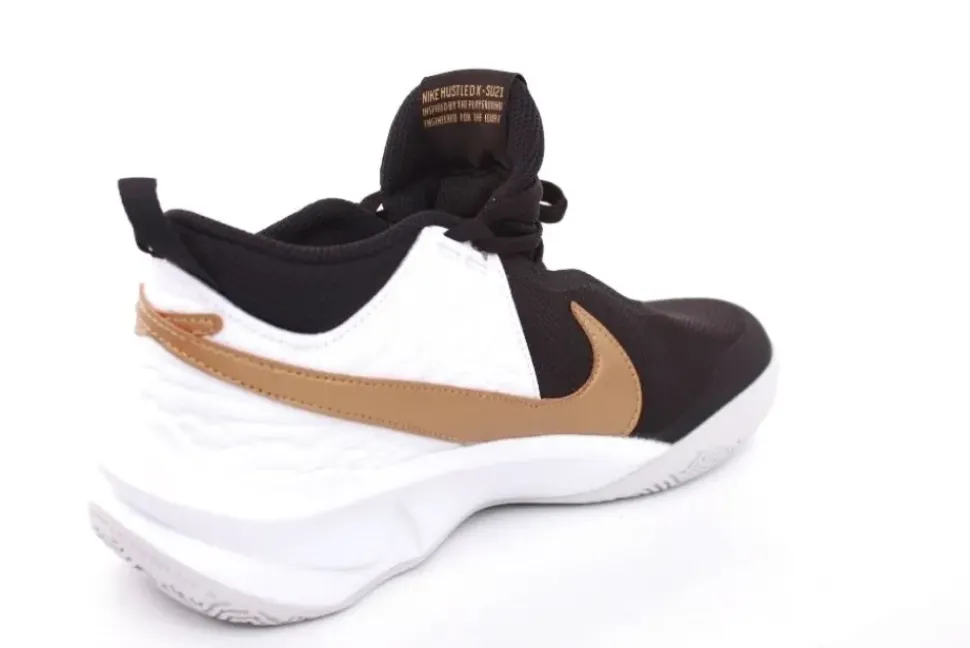 Nike TEAM HUSTELD D10 (GS) Kinder Sneaker schwarz gold S12 CW6735