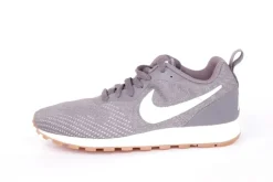 NIKE 916797 WMNS MD RUNNER 2 ENG MESH  Damen Sneaker grau