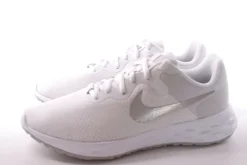 Nike W REVOLUTION 6NN Damen Sneaker BLACK/ WHITE WHITE/ METALLIC schwarz weiß S12 DC3729