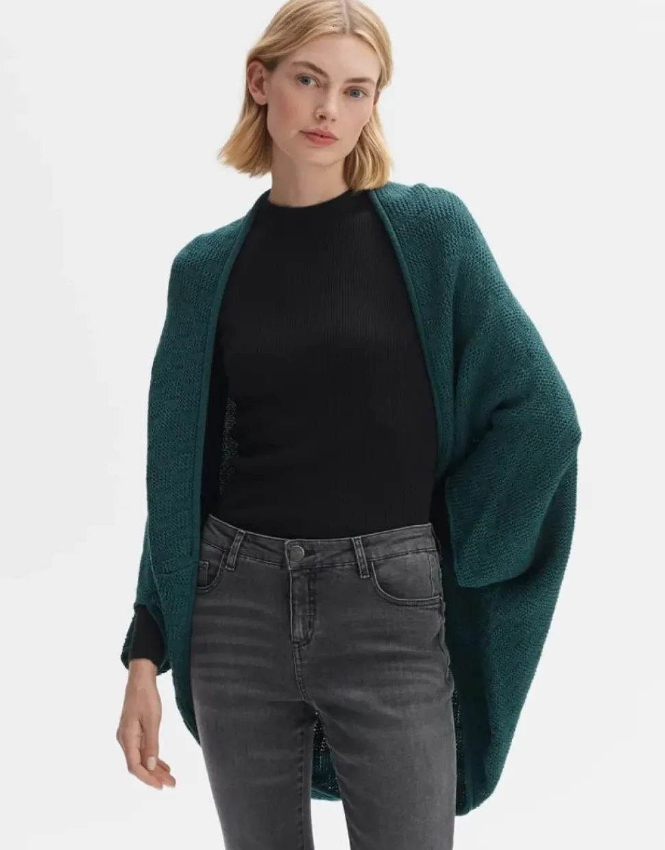 OPUS Cape Amaryllis check Strickponcho S23 2067111554211