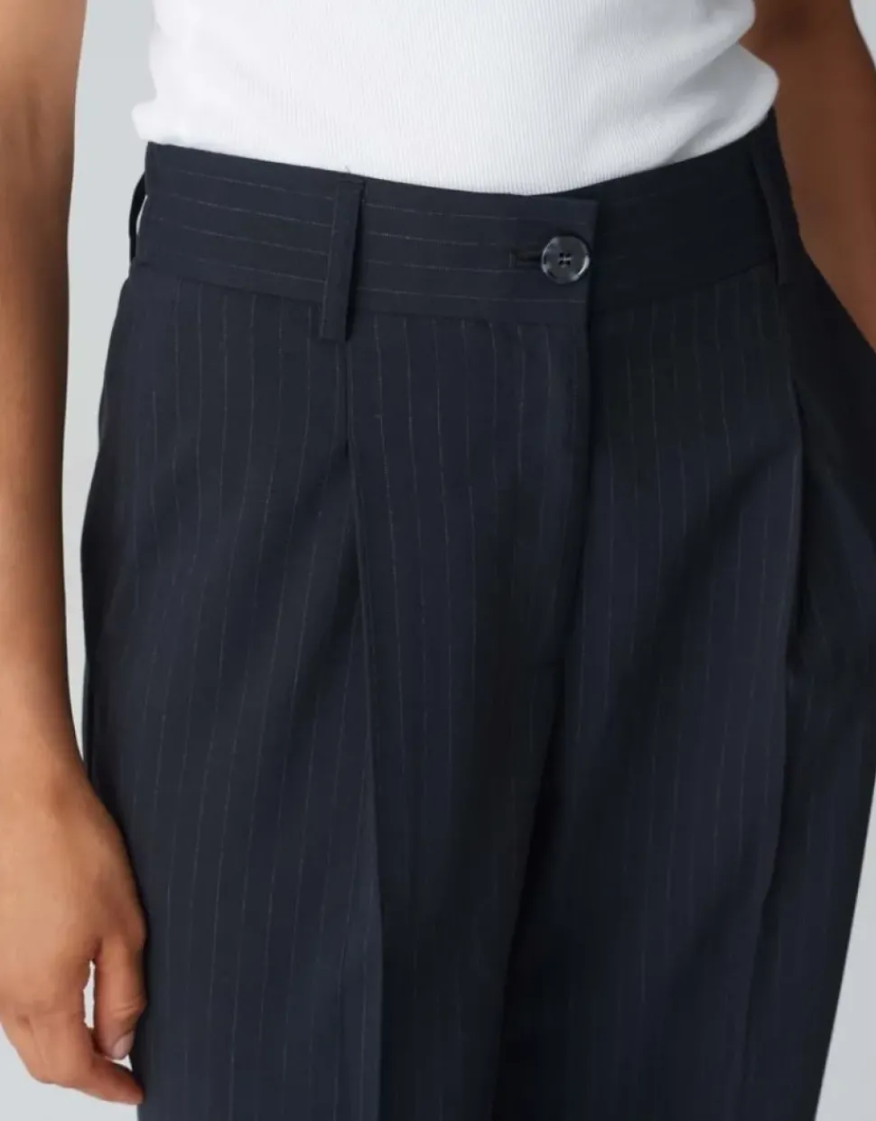 OPUS Zigarettenhose MINARA Relaxed aus ECOVERO™ Viskose Mix S24 10301512393274