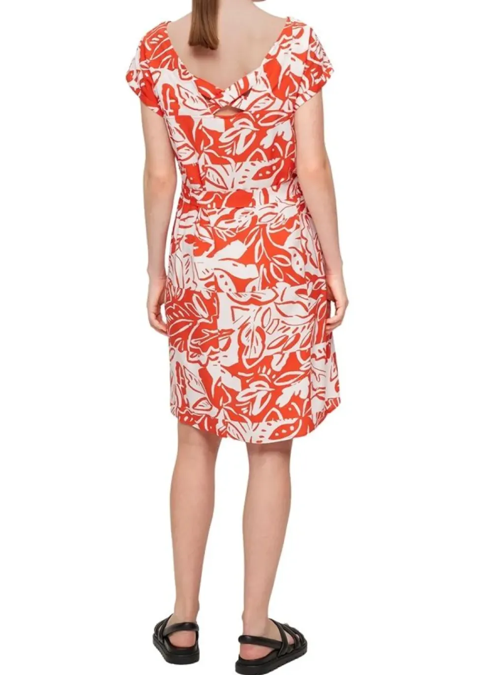 s.Oliver Kleid mit Bindeband aus Viskose S13 2131810